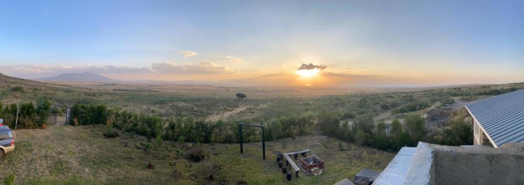 Ole Munyak-4 Bed House On The Hill Villa ไนวาชา ภายนอก รูปภาพ
