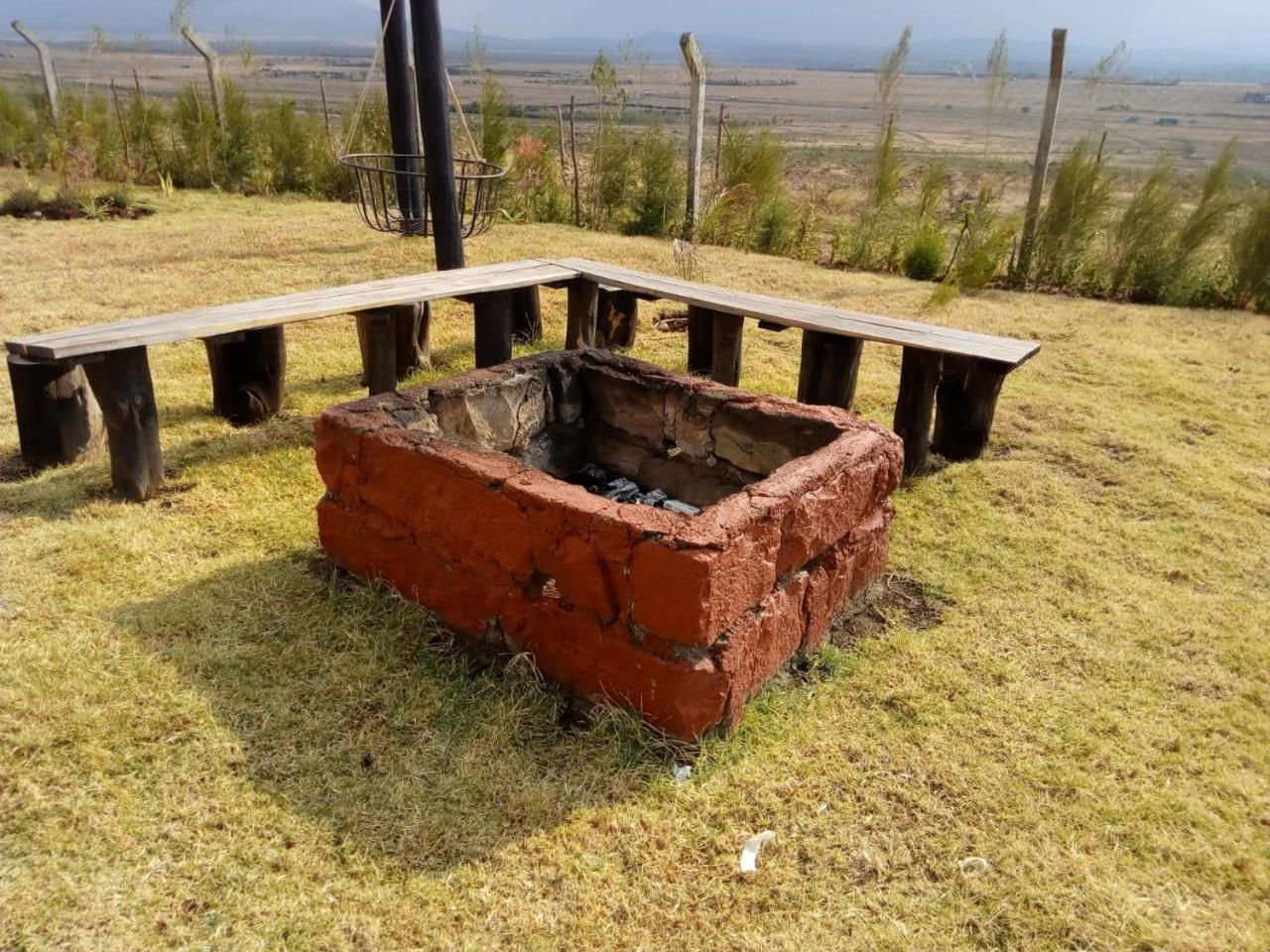 Ole Munyak-4 Bed House On The Hill Villa ไนวาชา ภายนอก รูปภาพ