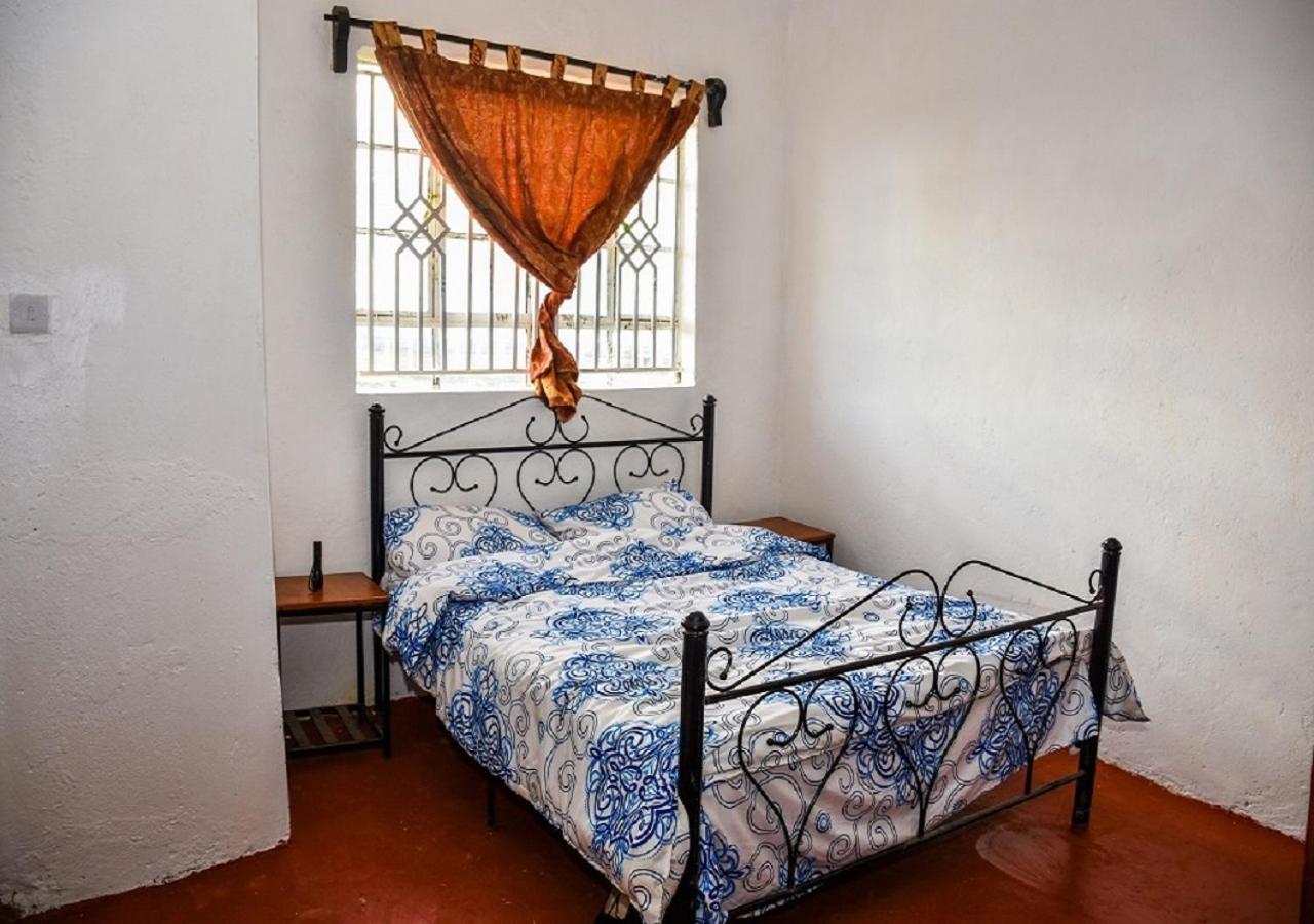 Ole Munyak-4 Bed House On The Hill Villa ไนวาชา ภายนอก รูปภาพ
