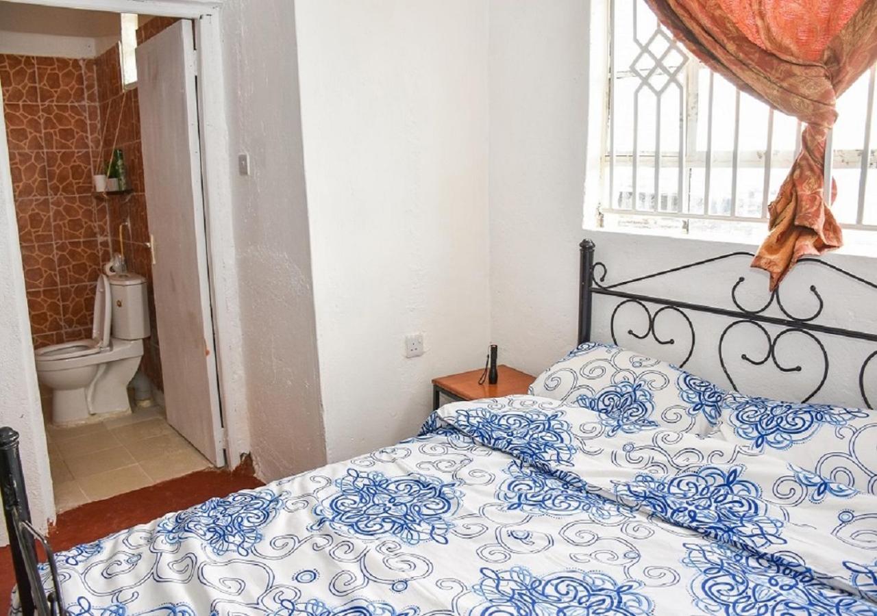 Ole Munyak-4 Bed House On The Hill Villa ไนวาชา ภายนอก รูปภาพ